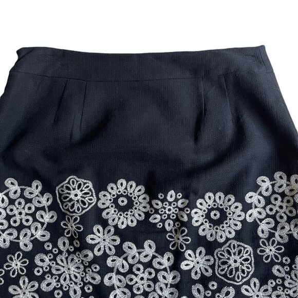 VTG Harold’s White Floral Embroidery Contrast Black Summer Cotton Tweed Skirt - Picture 7 of 15